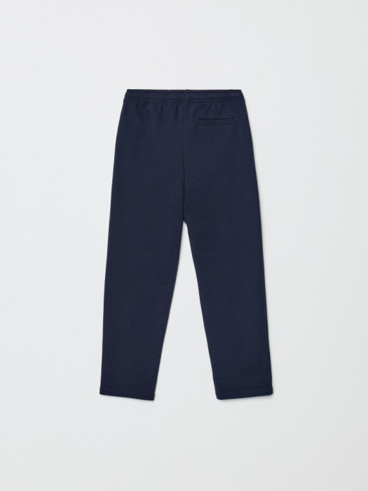 прямые брюки на резинке для мальчиков из россии вид сбоку