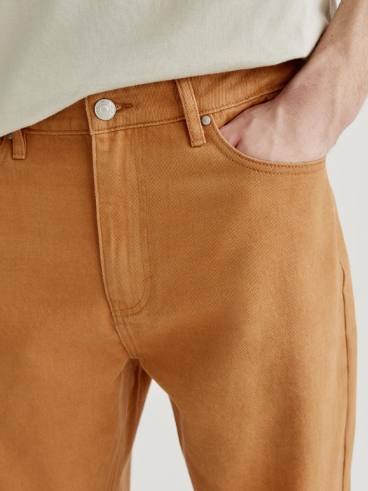 прямые джинсы со средней посадкой из россии вид сбоку