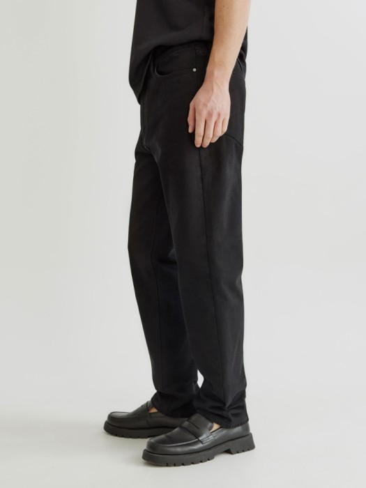 прямые джинсы со средней посадкой по цене 4299 руб вид справа