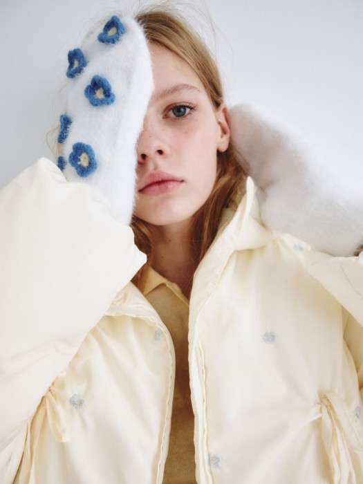 пушистые варежки из линейки  young 4610517092571 фотография