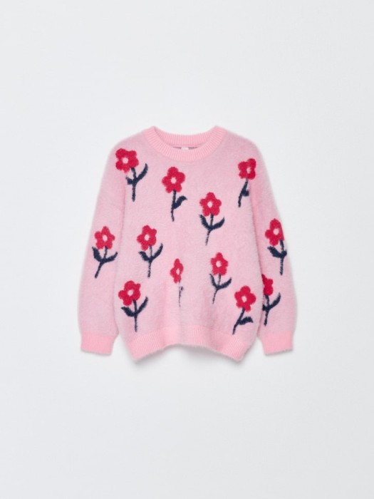 пушистый джемпер оверсайз с принтом для девочек из россии вид сбоку