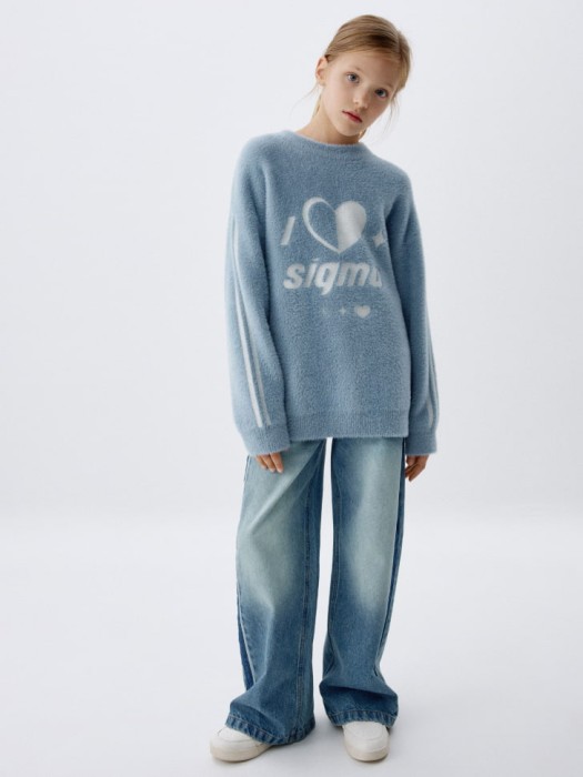 пушистый джемпер с принтом для девочек от бренда sela вид слева