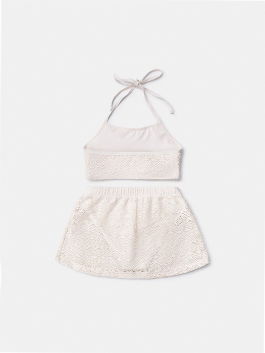 раздельный купальник из ажурной ткани для девочек от бренда sela вид слева