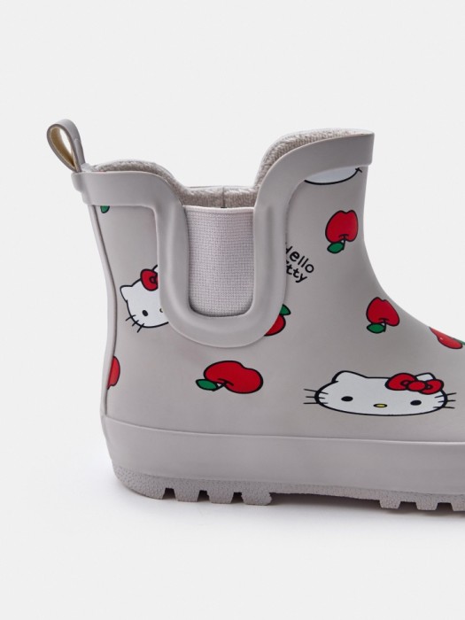 резиновые ботинки c принтом hello kitty для девочек из россии вид сбоку