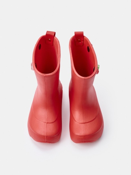 резиновые сапоги c декором для девочек из россии вид сбоку