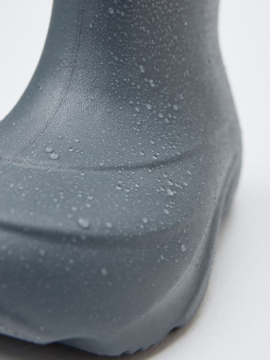 резиновые сапоги с декором для мальчиков универсального стиля с лицевой стороны