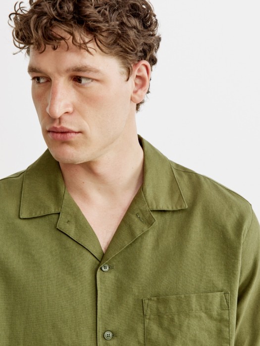 рубашка из хлопка и льна по цене 3299 руб вид справа