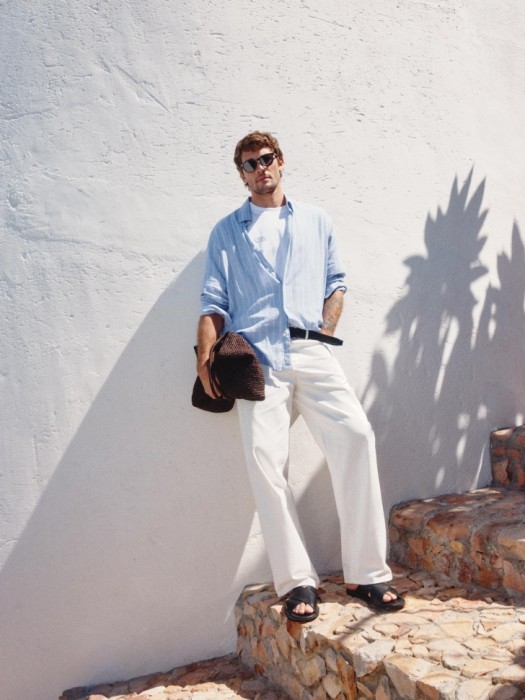 рубашка из смесового льна в полоску от бренда sela вид слева