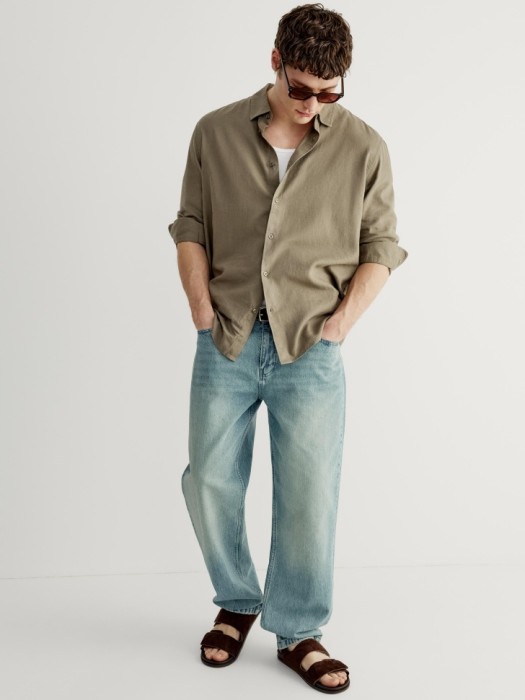 рубашка изо льна и вискозы от бренда sela вид слева