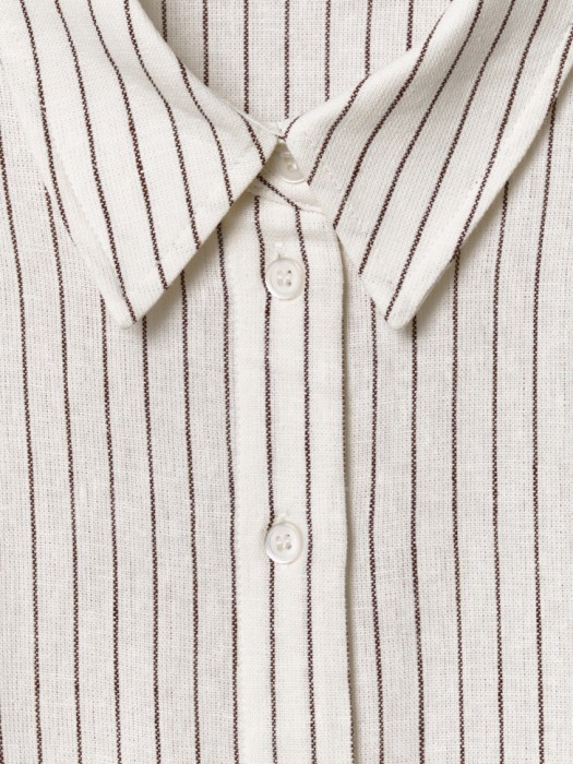 рубашка классическая из льна и вискозы классического стиля с лицевой стороны