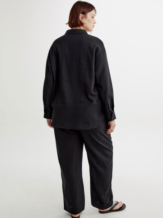 рубашка классическая из льна и вискозы из льна спереди