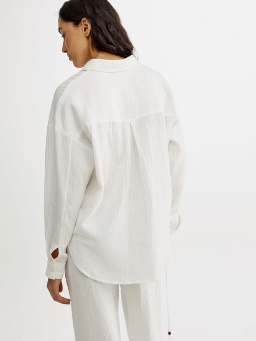 рубашка муслиновая оверсайз с вышивкой по цене 3599 руб вид справа