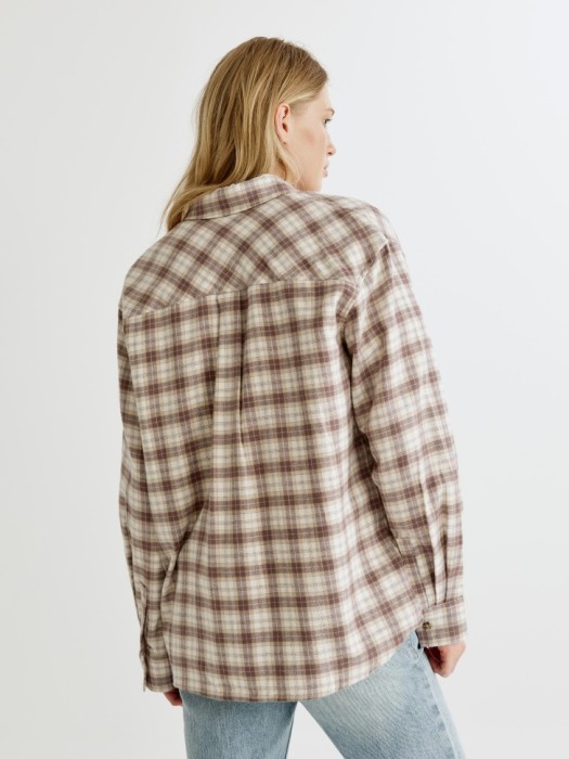 рубашка оверсайз из хлопка из россии вид сбоку