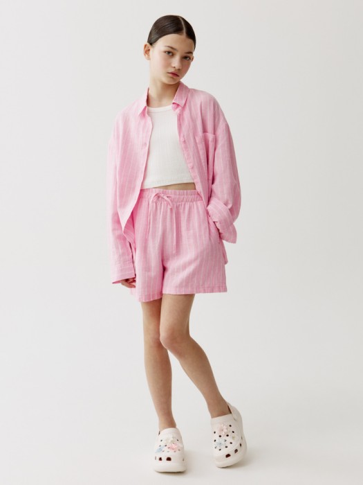 рубашка оверсайз из смесового льна для девочек от бренда sela вид слева