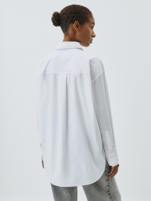 рубашка оверсайз с эффектом спрея из хлопка спереди