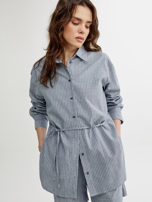 рубашка прямого кроя с тонким поясом 4610517879424 фотография