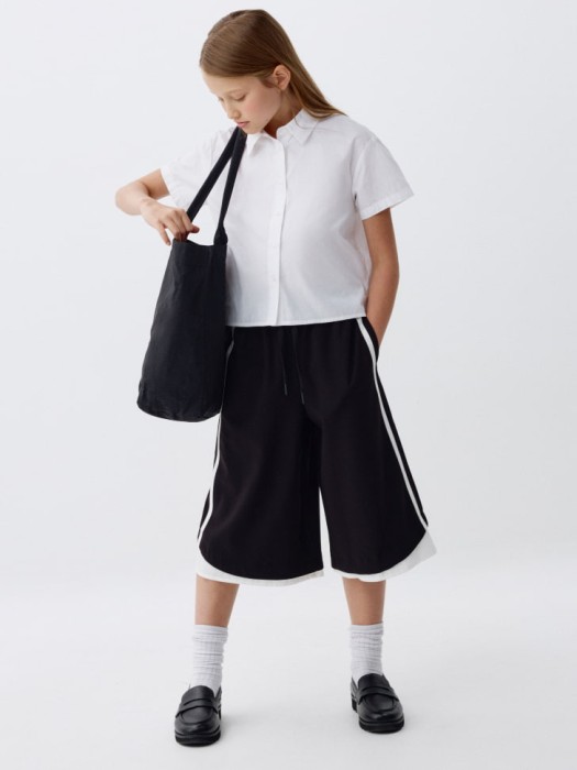 рубашка с коротким рукавом для девочек от бренда sela вид слева