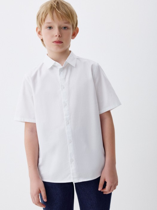 рубашка с коротким рукавом для мальчиков от бренда sela вид слева