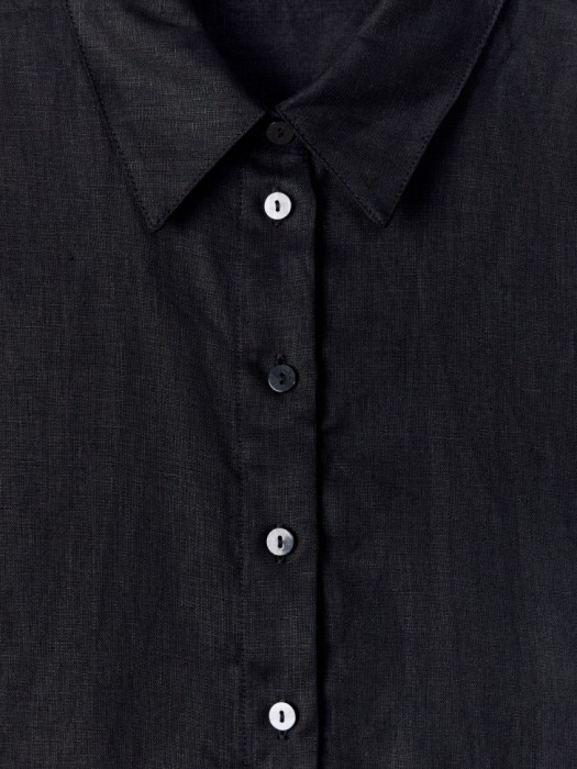 рубашка с коротким рукавом из льна от бренда sela вид слева