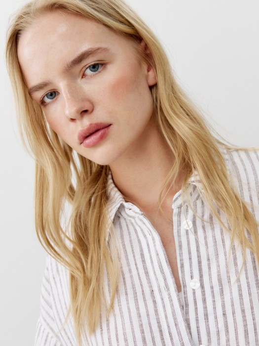 рубашка с коротким рукавом из льна по цене 3999 руб вид справа