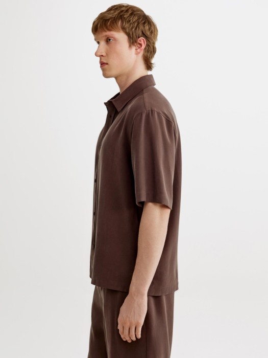 рубашка с коротким рукавом из россии вид сбоку