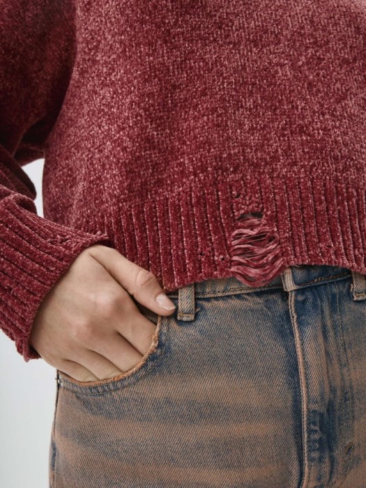 рваный джемпер в стиле гранж по цене 1999 руб вид справа