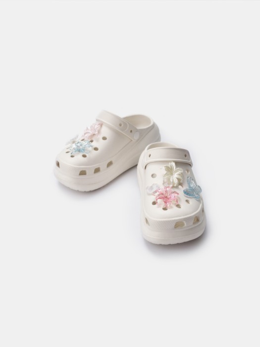 сабо с декором для девочек из россии вид сбоку