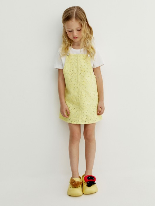 сабо с объемным декором для девочек из россии вид сбоку