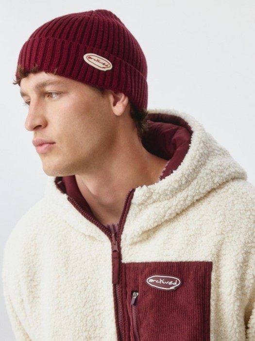 шапка из коллекции  archive 4680798393483 фотография