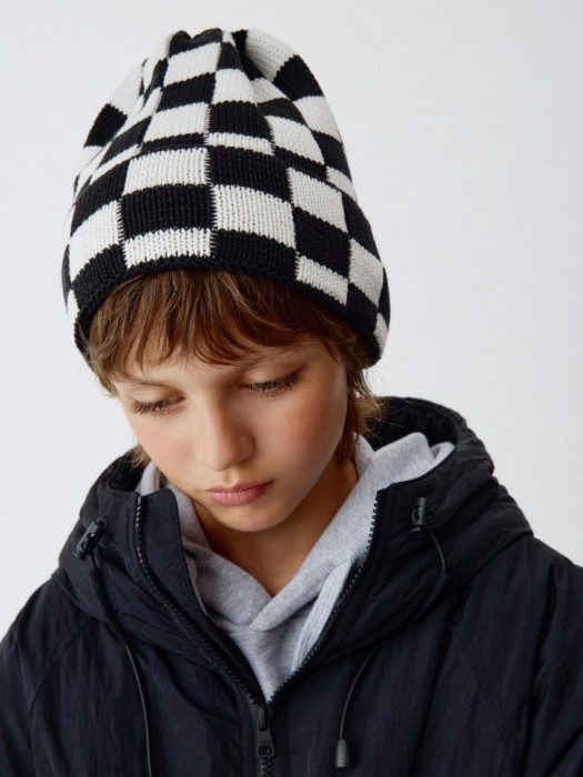 шапка в клетку детская из коллекции  archive 4680798627069 фотография