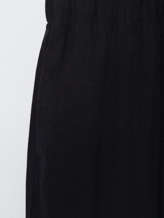 широкие брюки для девочек из россии вид сбоку