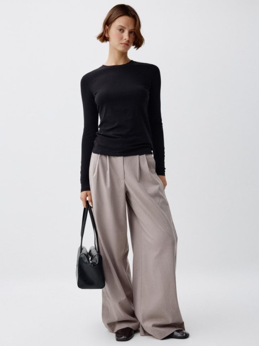 широкие брюки из костюмной ткани 4680798603438 фотография