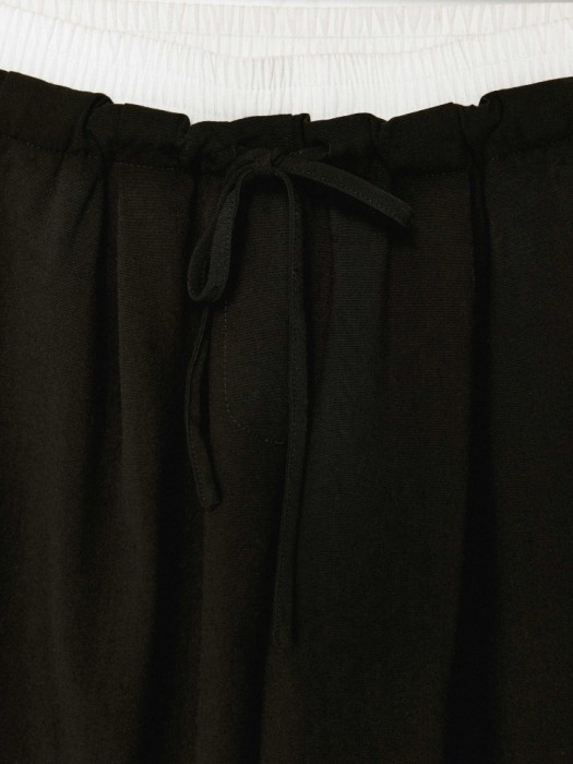 широкие брюки с двойным поясом для девочек из россии вид сбоку