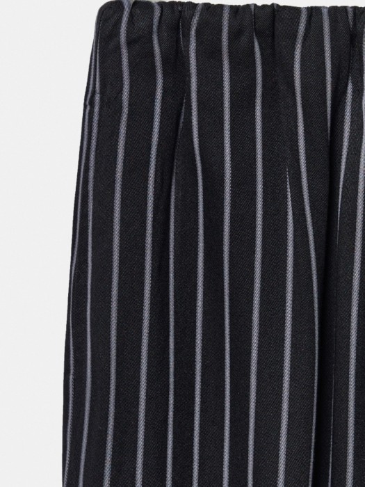 широкие брюки с высокой посадкой из вискозы из вискозы спереди