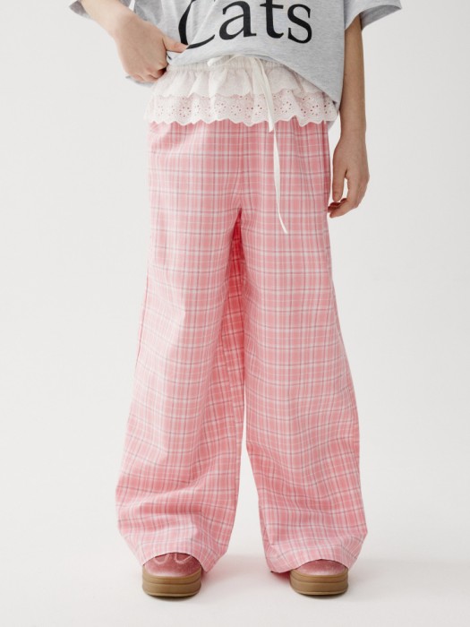 широкие брюки в клетку с баской для девочек от бренда sela вид слева