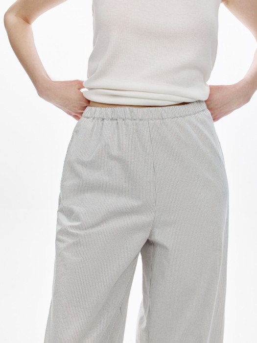 широкие брюки в полоску из хлопка из россии вид сбоку
