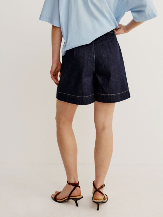 Товар с артикулом 4640611023829 вид сзади