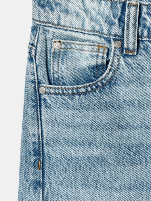 широкие джинсы для девочек из россии вид сбоку