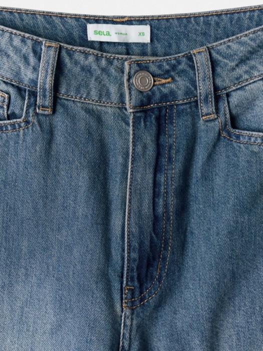 широкие джинсы на высокой посадке от бренда sela вид слева