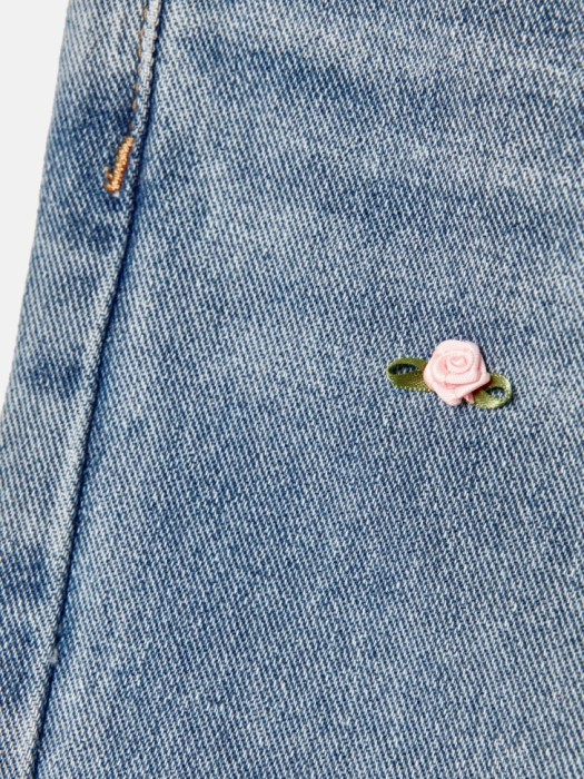 широкие джинсы с декором для девочек из хлопка спереди