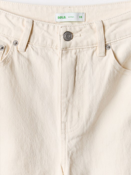 широкие джинсы с высокой посадкой от бренда sela вид слева