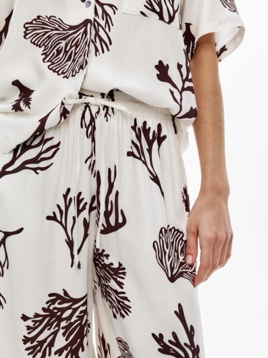 Товар с артикулом 4610517807946 вид сзади