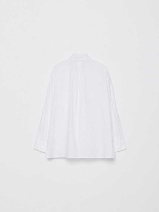 Товар белого цвета с внутренней стороны