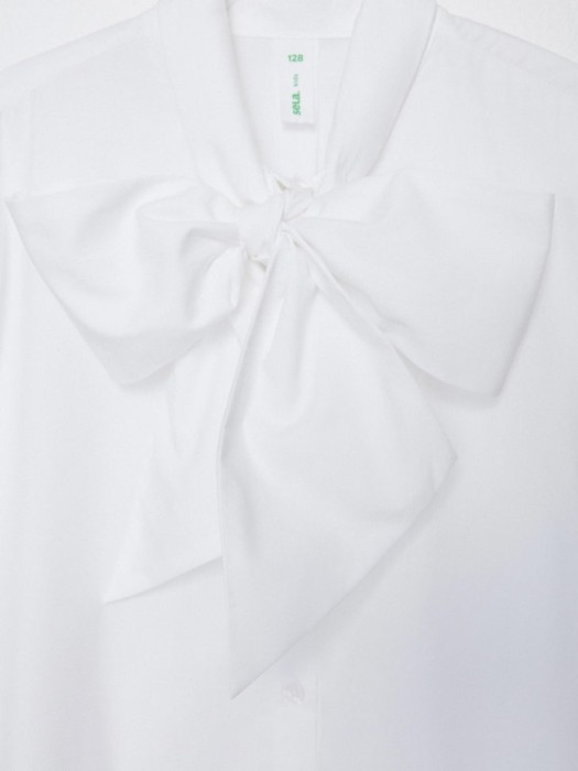 школьная блузка из хлопка и модала для девочек из хлопка спереди