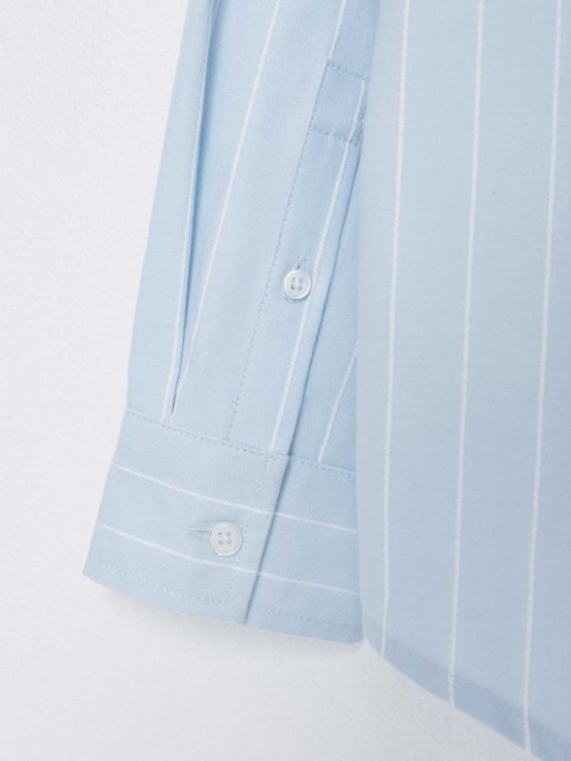 школьная рубашка в полоску для мальчиков универсального стиля с лицевой стороны
