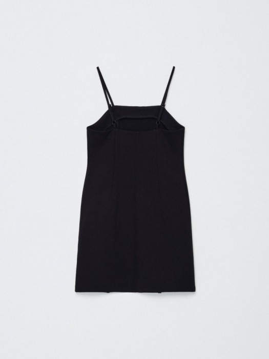 Товар черного цвета с внутренней стороны