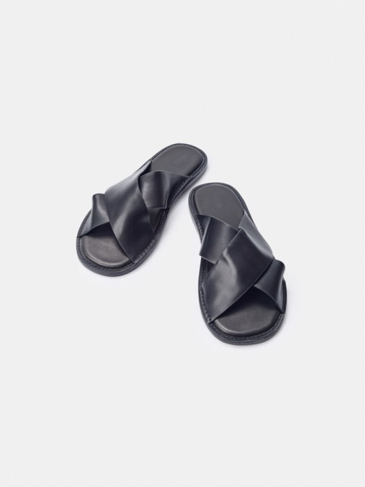 шлепки из натуральной кожи из кожи спереди