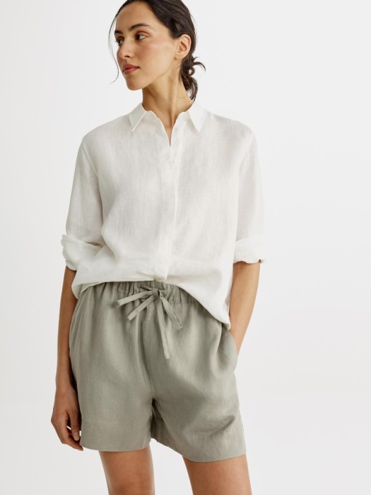 шорты из 100% льна по цене 3599 руб вид справа