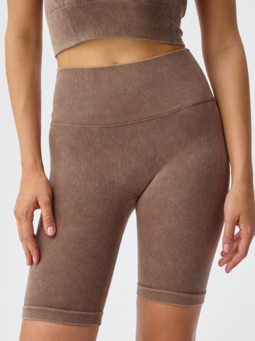 спортивные велосипедки с эффектом кислотной стирки из россии вид сбоку