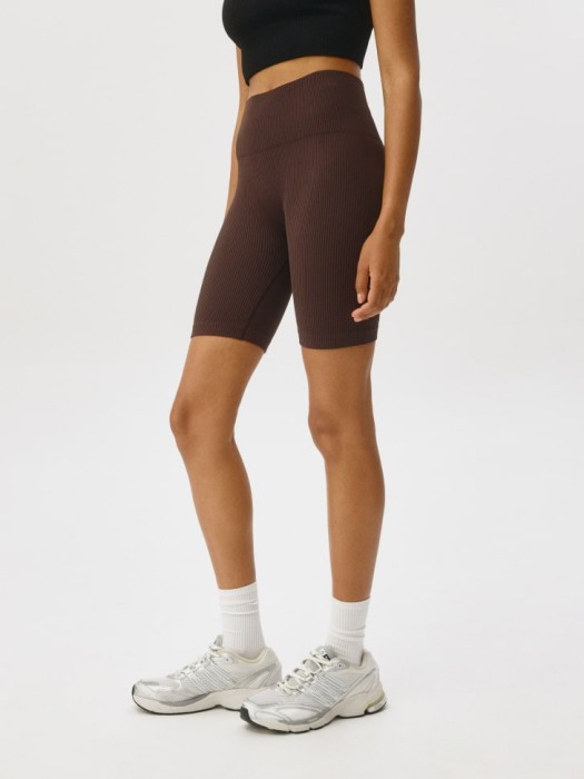 Товар с артикулом 4680798237107 вид сзади